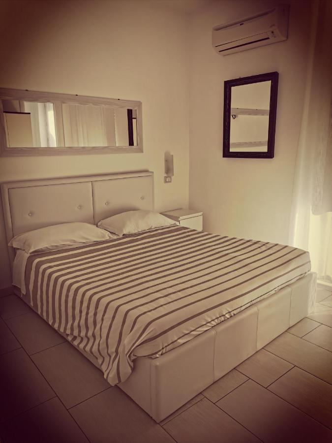 אלגהרו Sweet Dreams Guest House מראה חיצוני תמונה