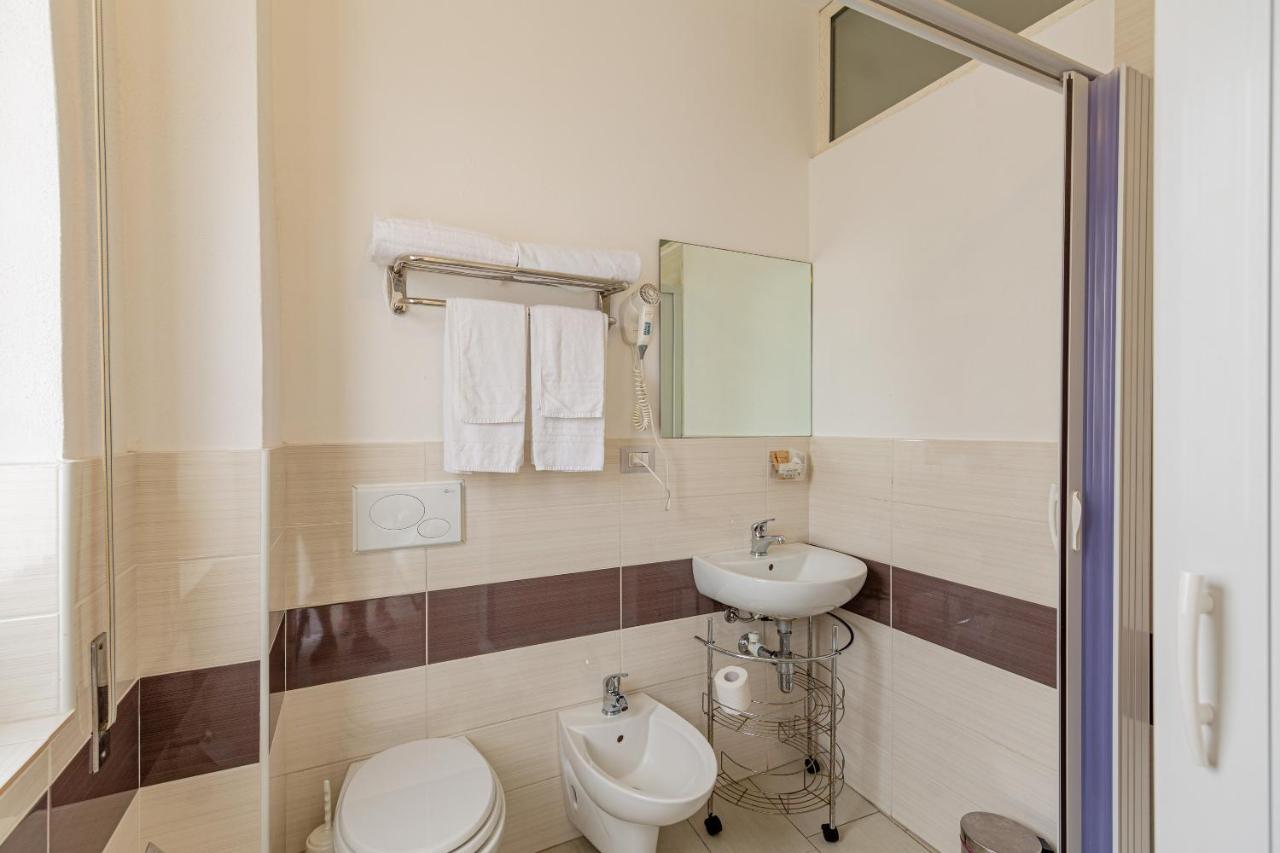אלגהרו Sweet Dreams Guest House מראה חיצוני תמונה